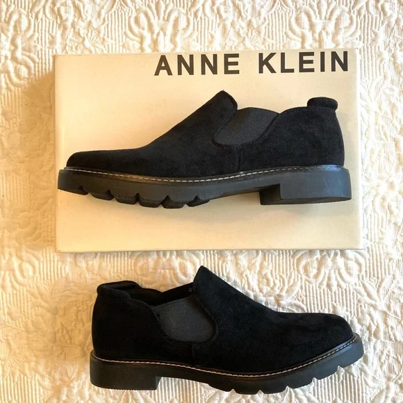 New In Box Anne Klein Suede Shoes - Picture 15 of 16